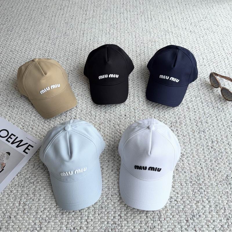 Miumiu cap dx140